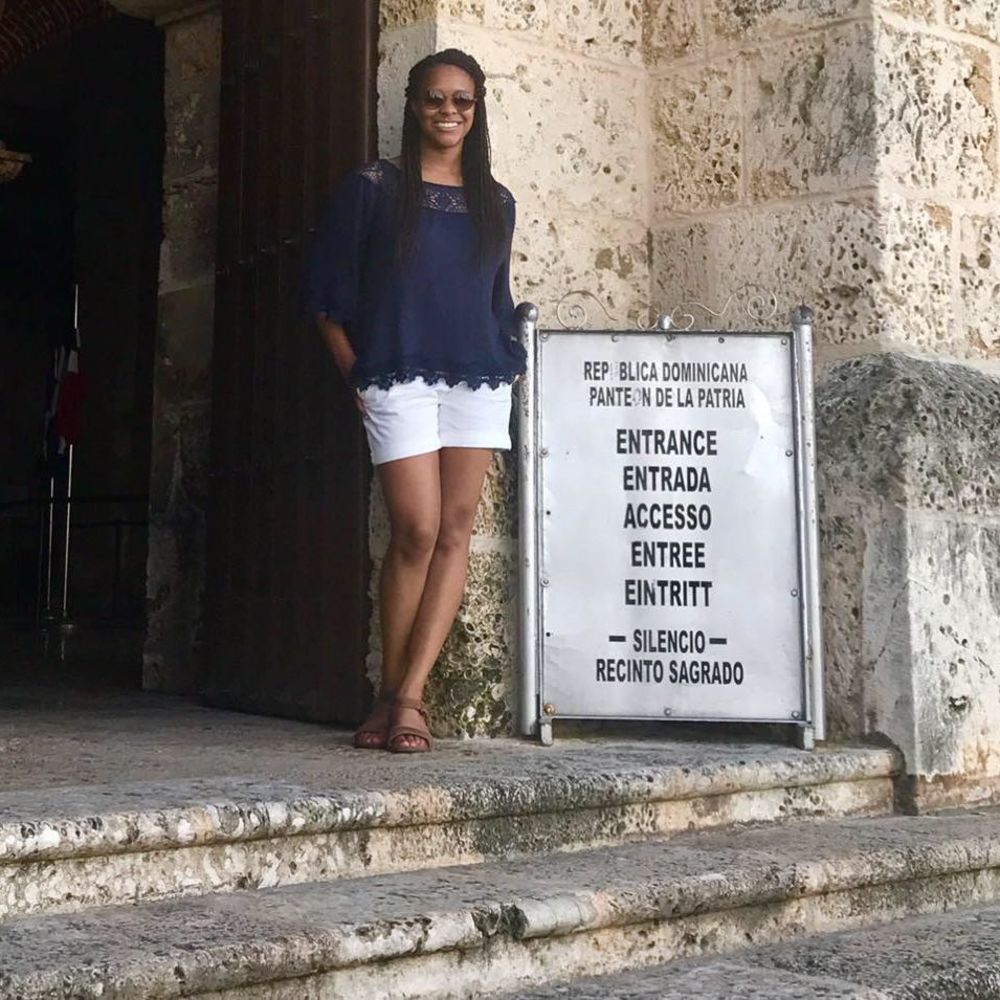 Meet your Posher, Leanna